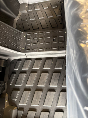 Floorboard floor board